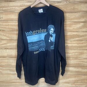 Vintage Josh Groban 2004 World Tour Long Sleeve Concert T-Shirt Black Size: XL